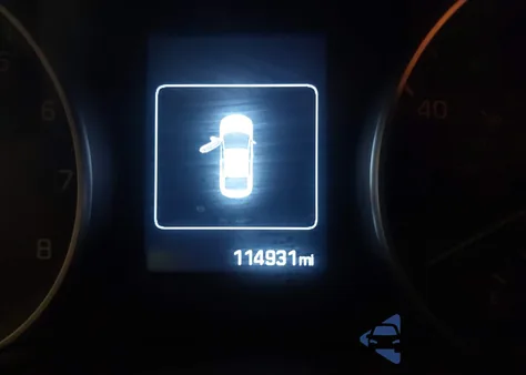 2017 Hyundai Elantra Value Edition из США, поврежденный, VIN 5NPD84LF1HH119191